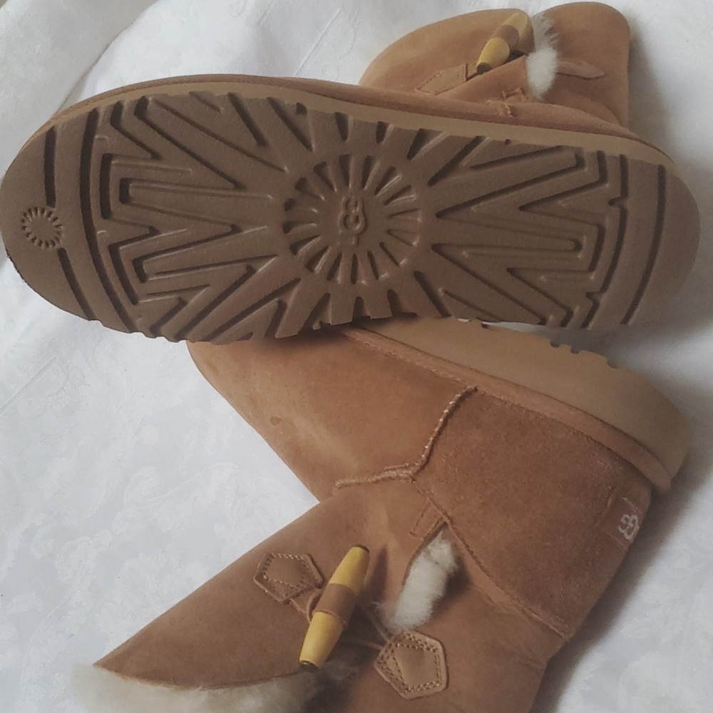 Women's Ugg  Keely Boots - Picture 5 of 7